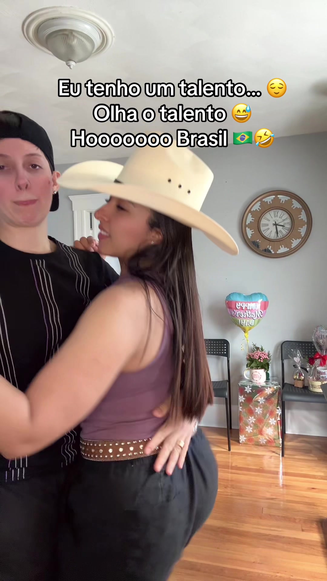 @Rhay 🇧🇷🇺🇸