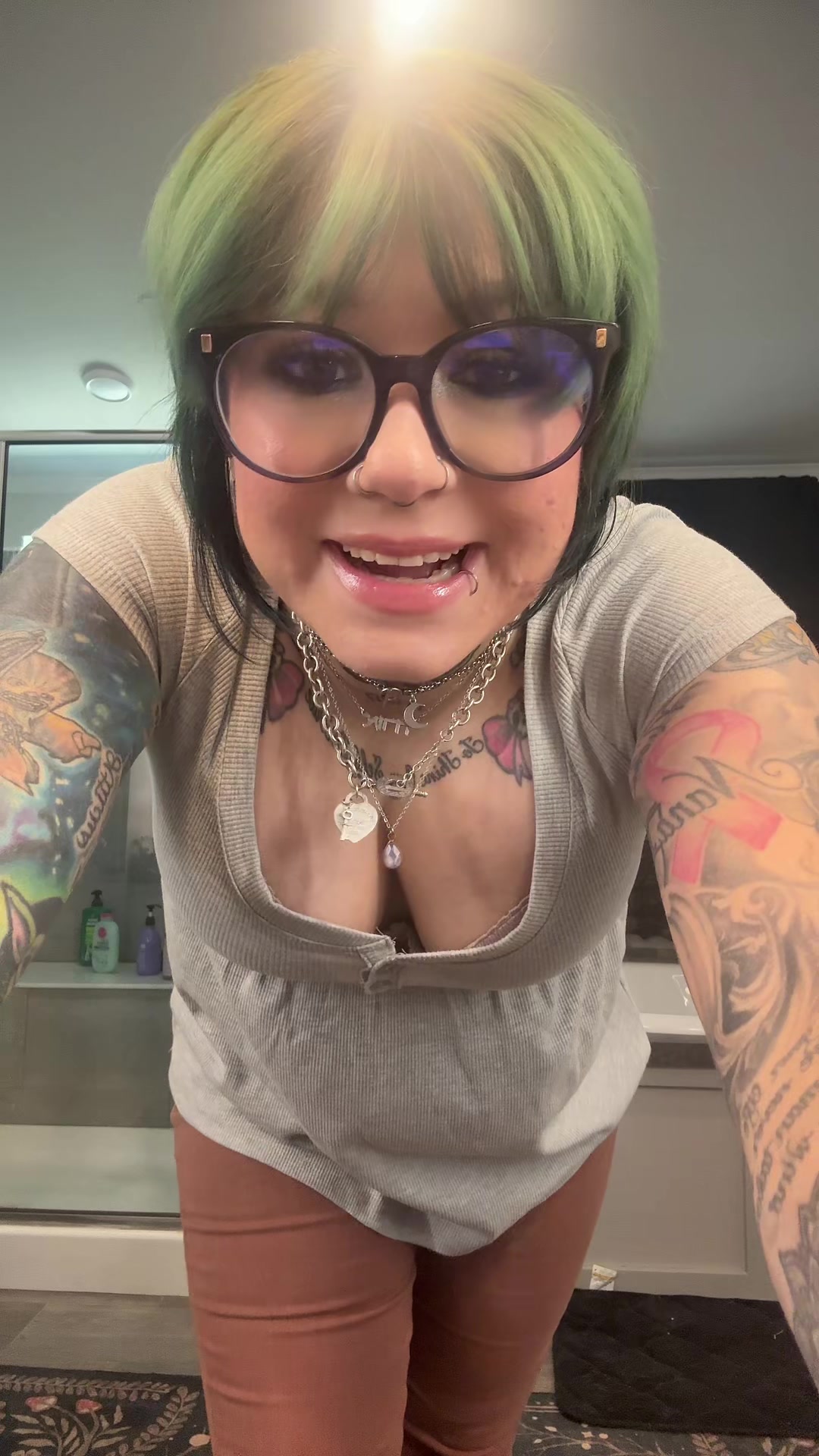 @Emogirl🖤🖤