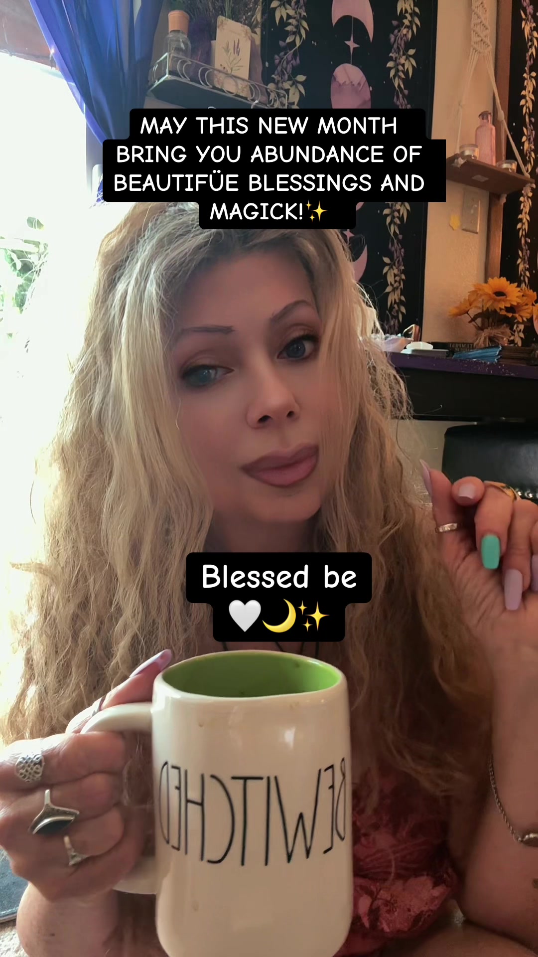 @Moon Mistress Tarot 🌙✨