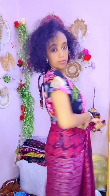 @ዓለም ራየተይቲ ባህላዊ ኽዳውንት መሸጢ