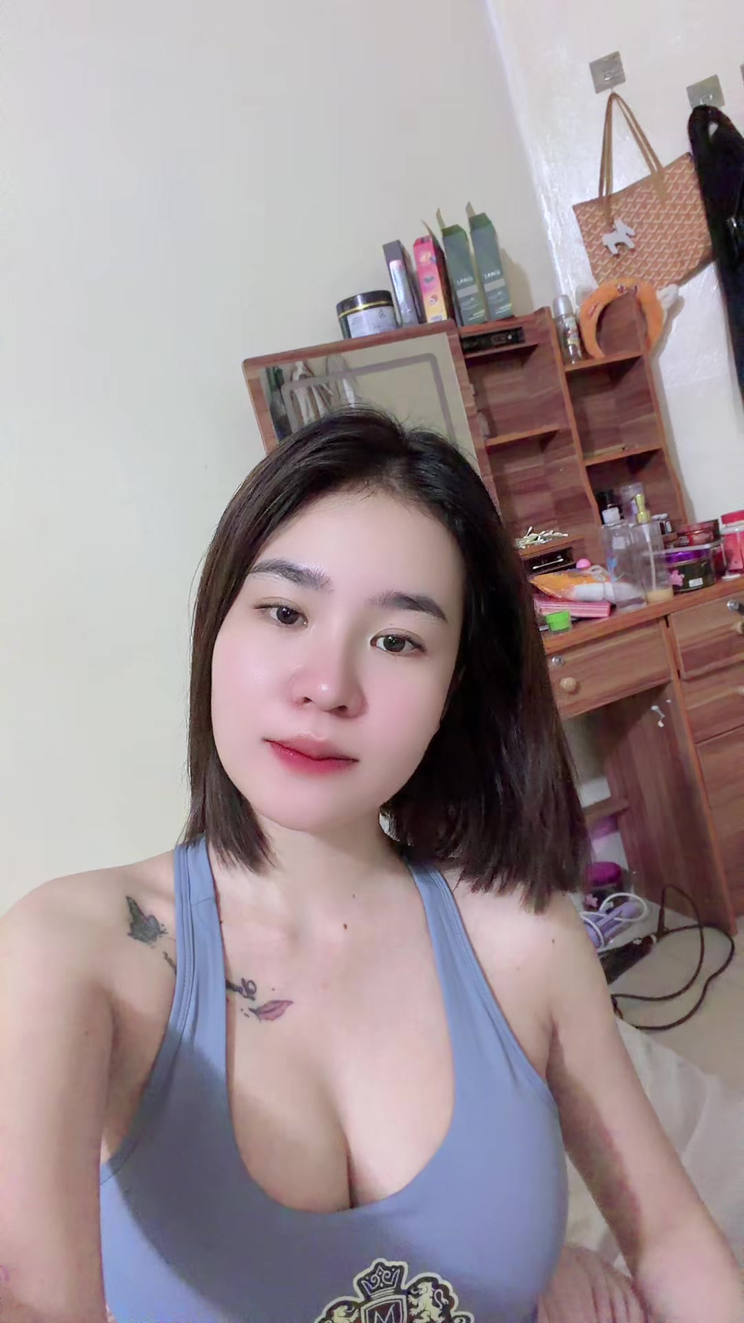 @Ahya យ៉ាយ៉ា