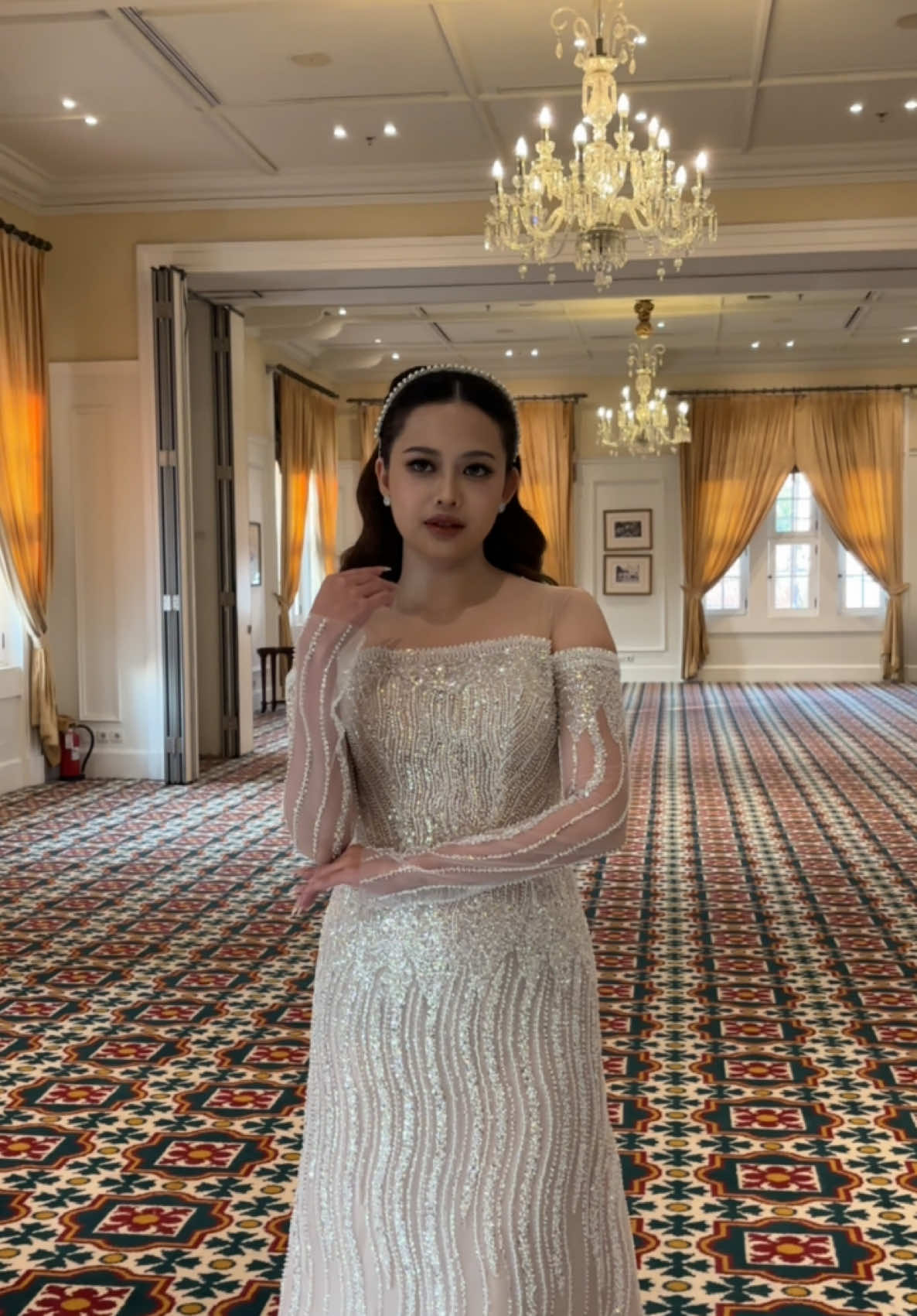 @Ivory Bridal