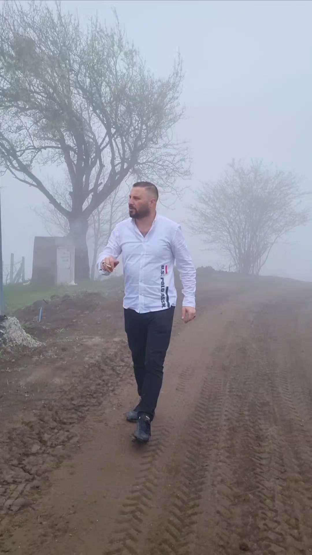 @ÖZGÜR