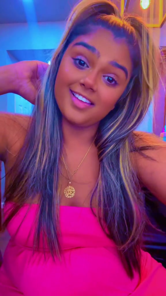 @✨Leesh ✨