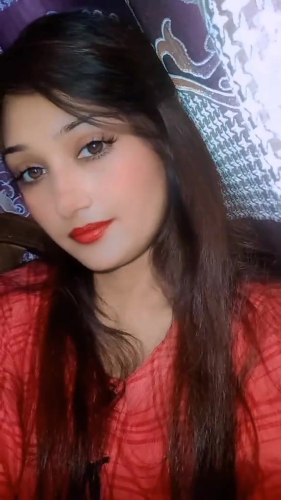 @✷🦋MISS◕❥◕KOMAL🦋✷