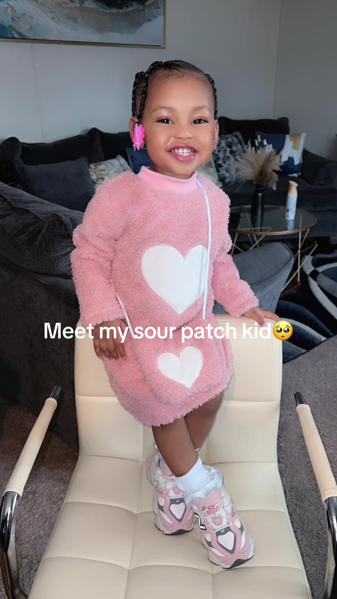 @fineassjt_