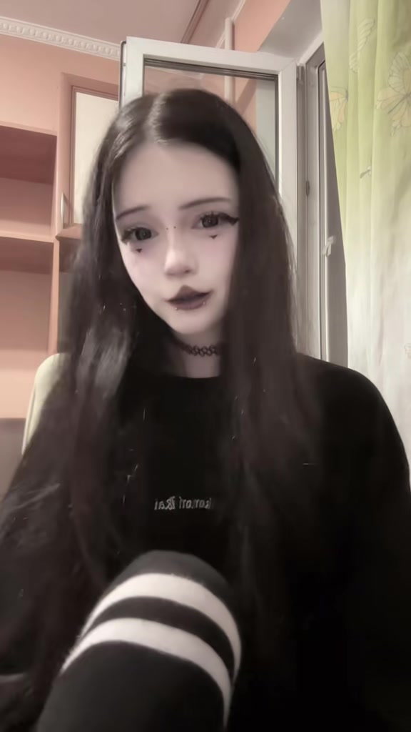 @нимфоманка