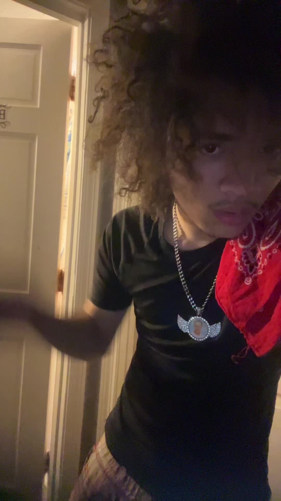 @𝑹☆𝒄𝒌𝒔𝒕𝒂𝒓Iz