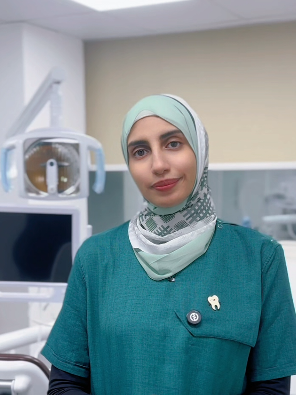 @Dr.Maryam Nader🦷