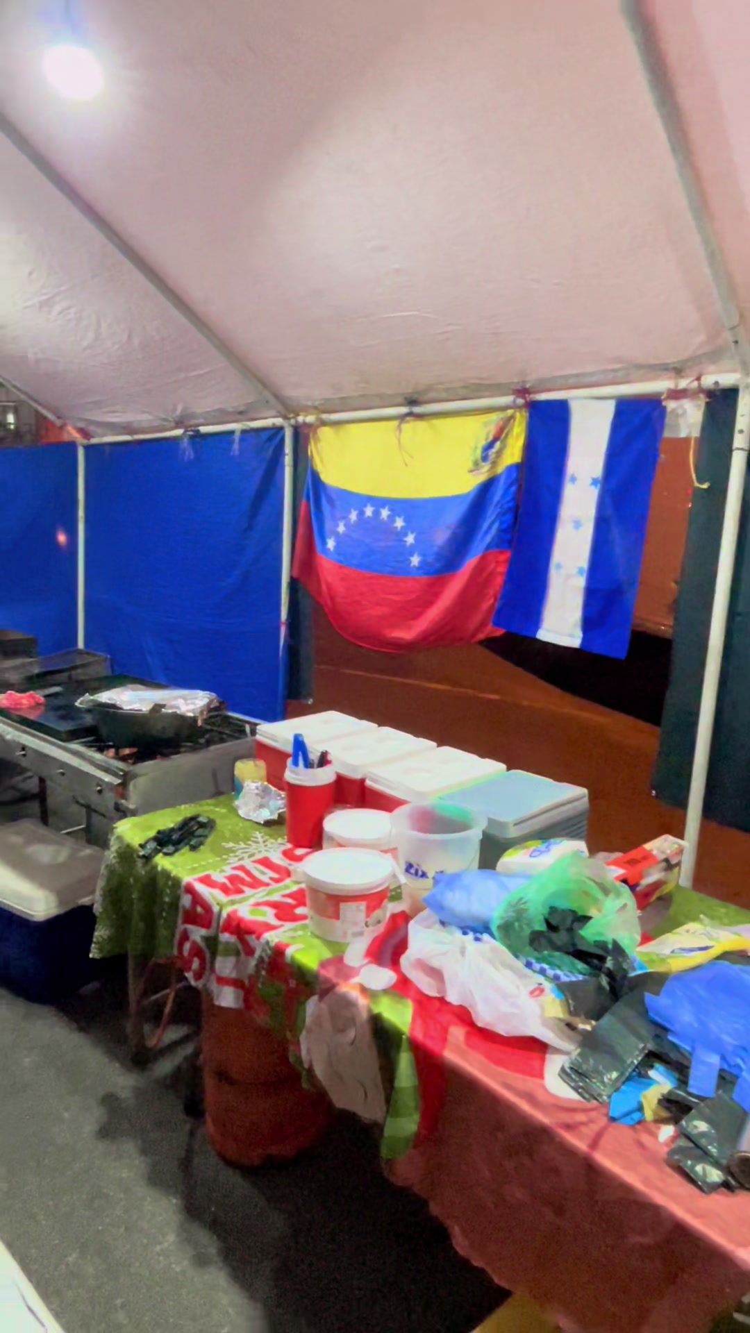 @UnchamoenHonduras💛💙❤️🇭🇳
