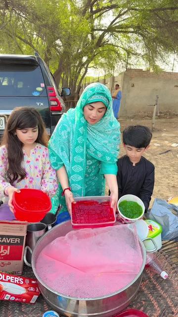 @Farah khan