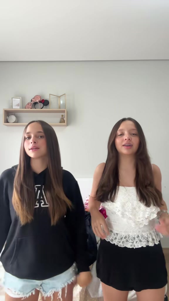 @Valenvlogs