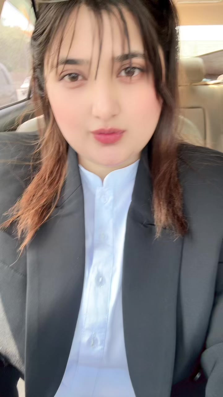 @Sadafofficial02