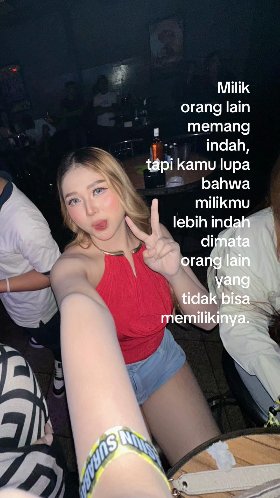 @TezzaComel🦂