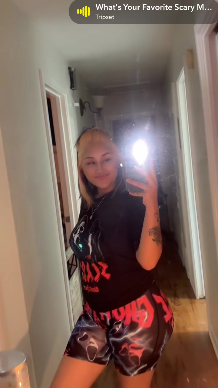 @renee🦇