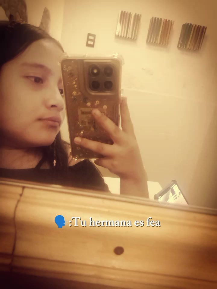 @Ani ๐๐ฆช๐