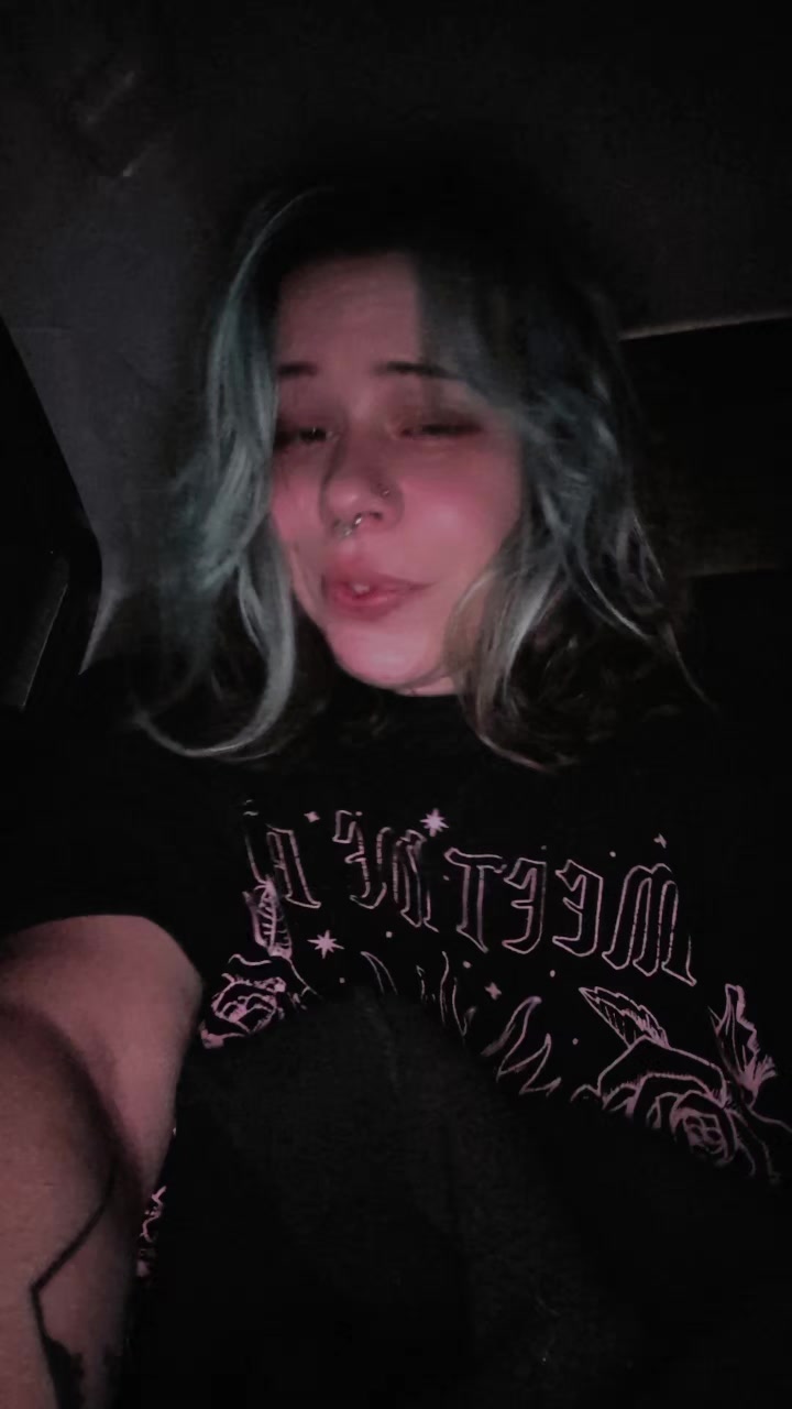 @buzzedqueen