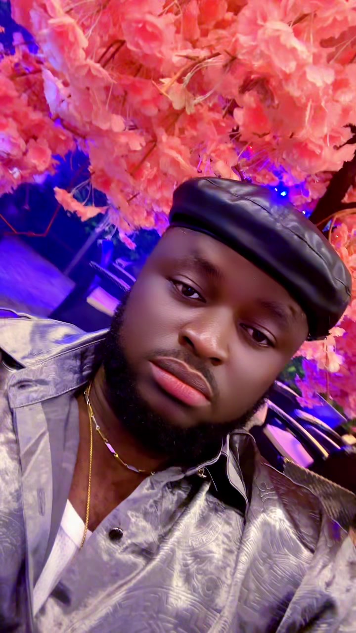 @Oumar Rick Ross conde