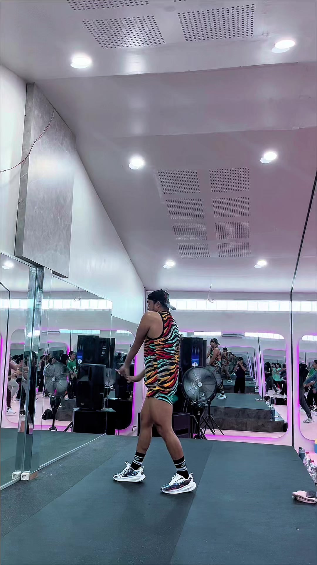 @EXTIRA_GYM