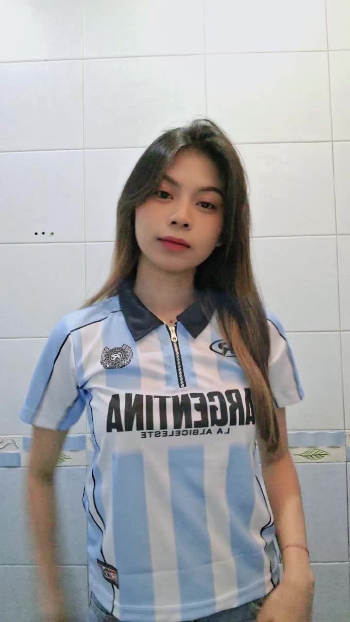 @edelweis.