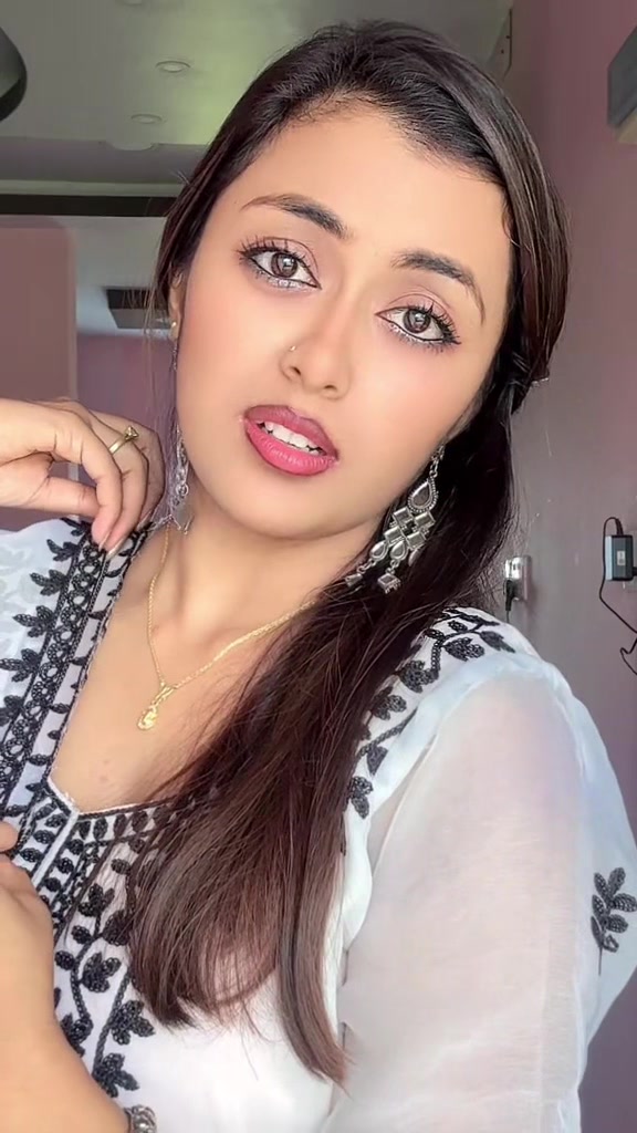 @DEEPA🦋