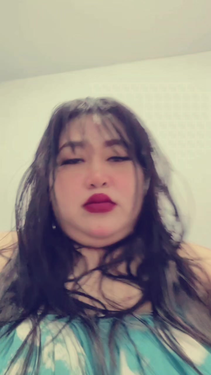 @momsreyh