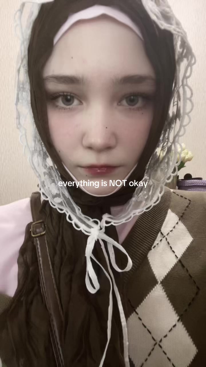 @малиКа🦇