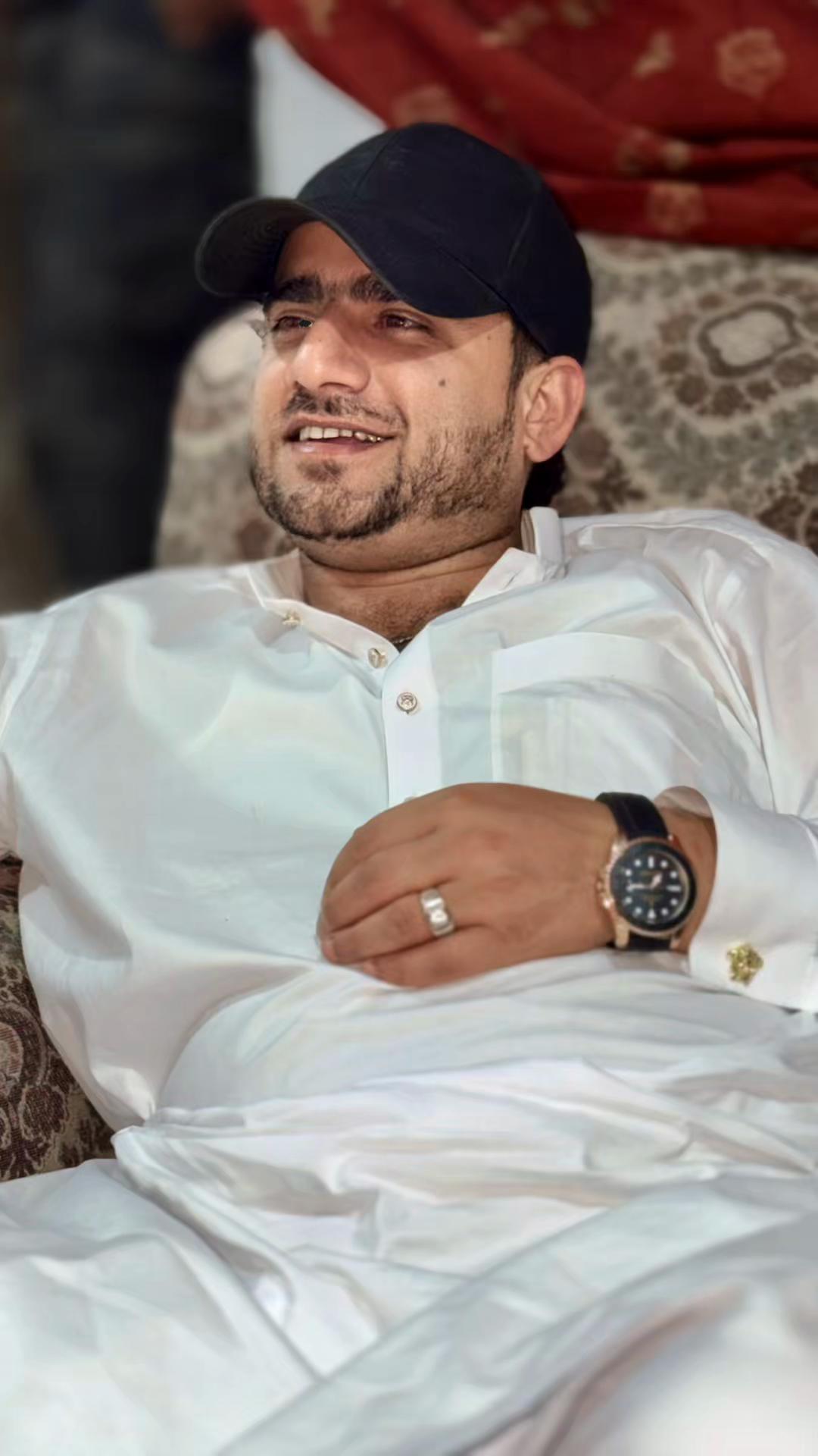 @Malik Mohsin