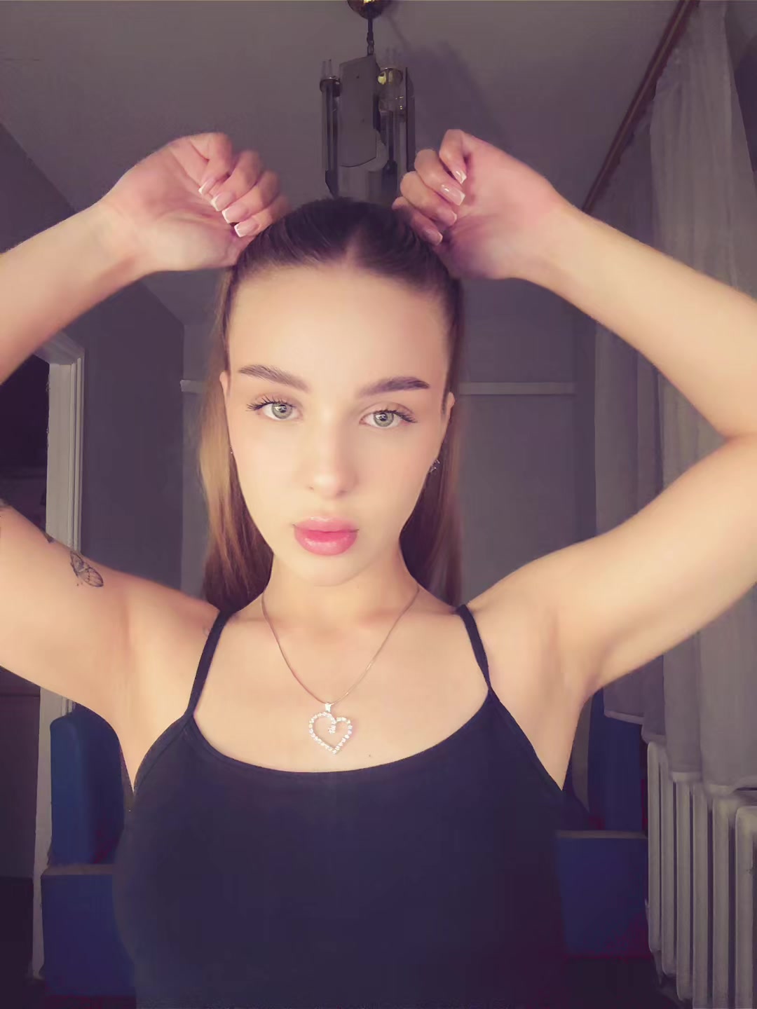 @Настя Я 🧟&zwj;♀️