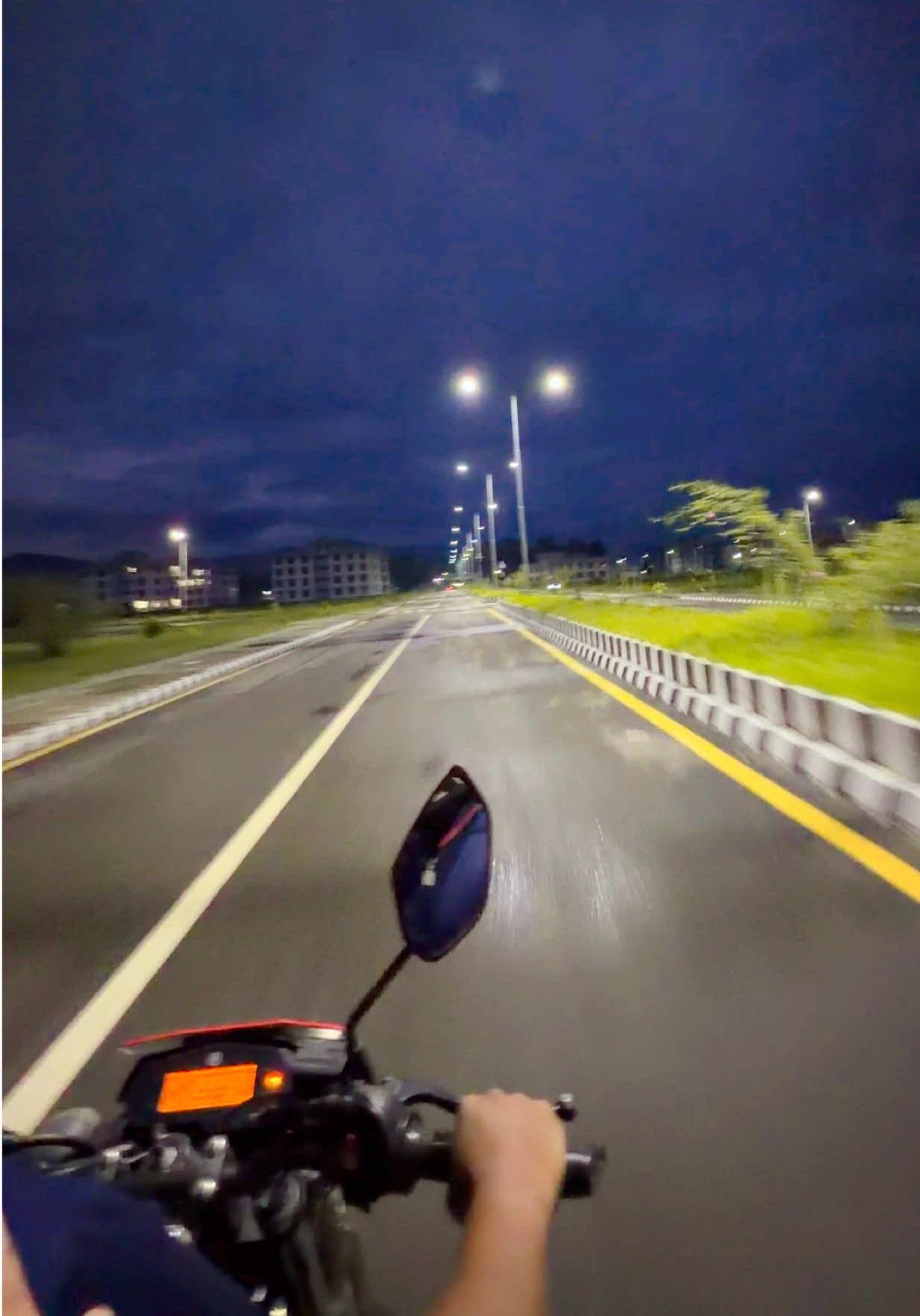 @Mithun Gr Vlogs🩸☔️
