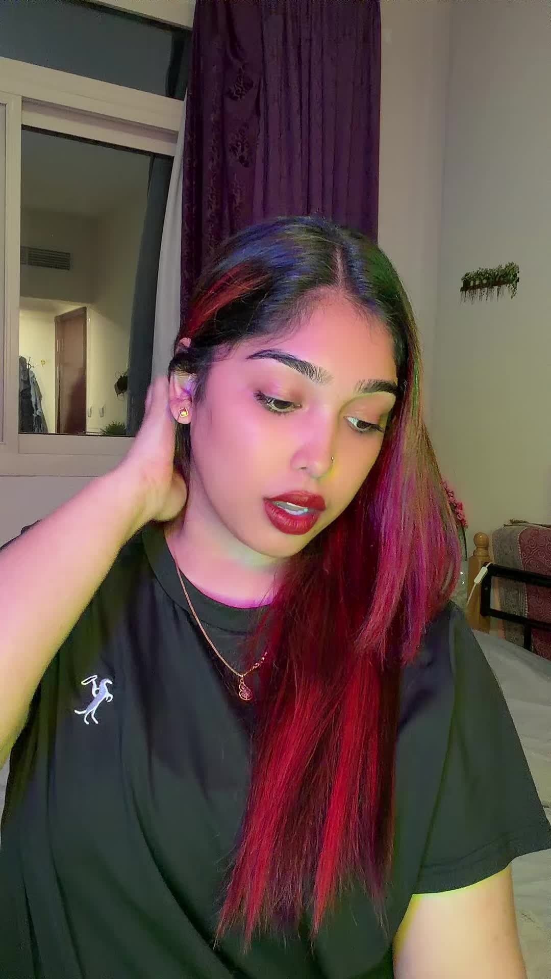 @maheena_mahi