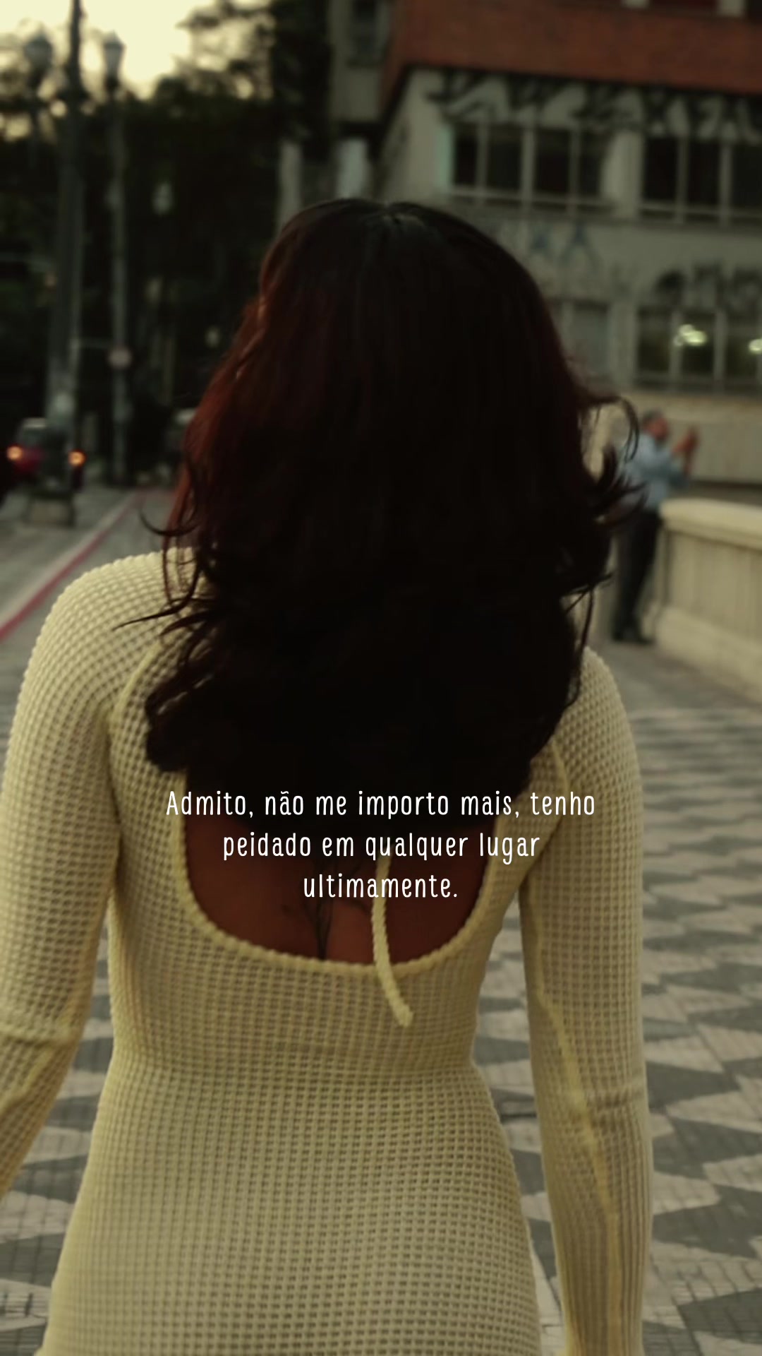 @Mony