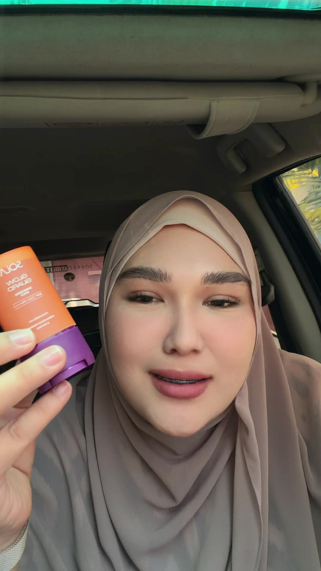 @Chubby Hijabie