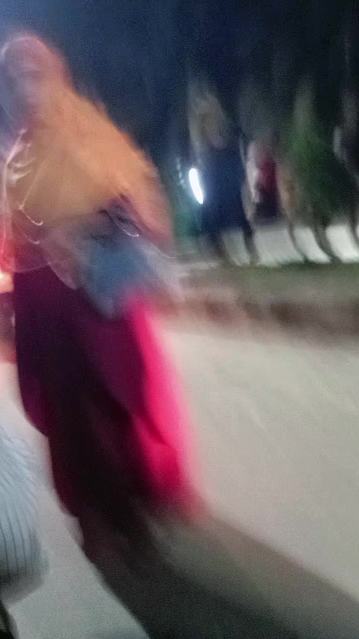 @দুষ্টু মেয়ে..!!🤗🫣