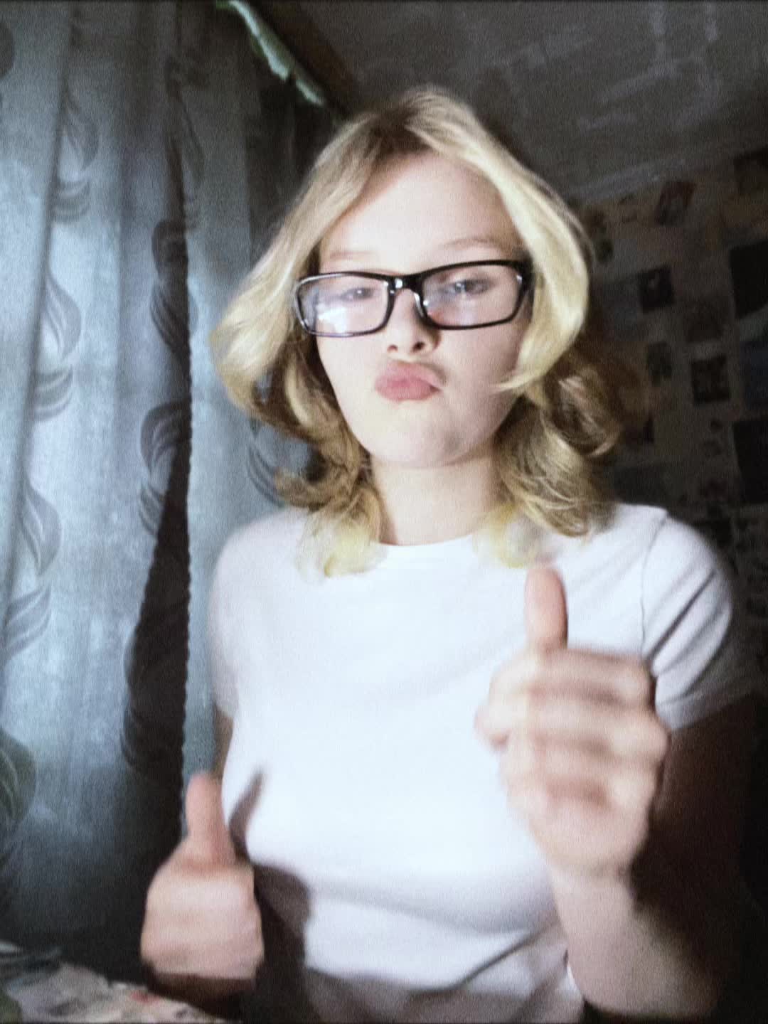 @god_es