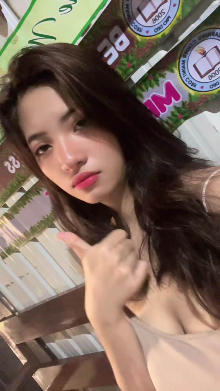 @MOMARIEKATE