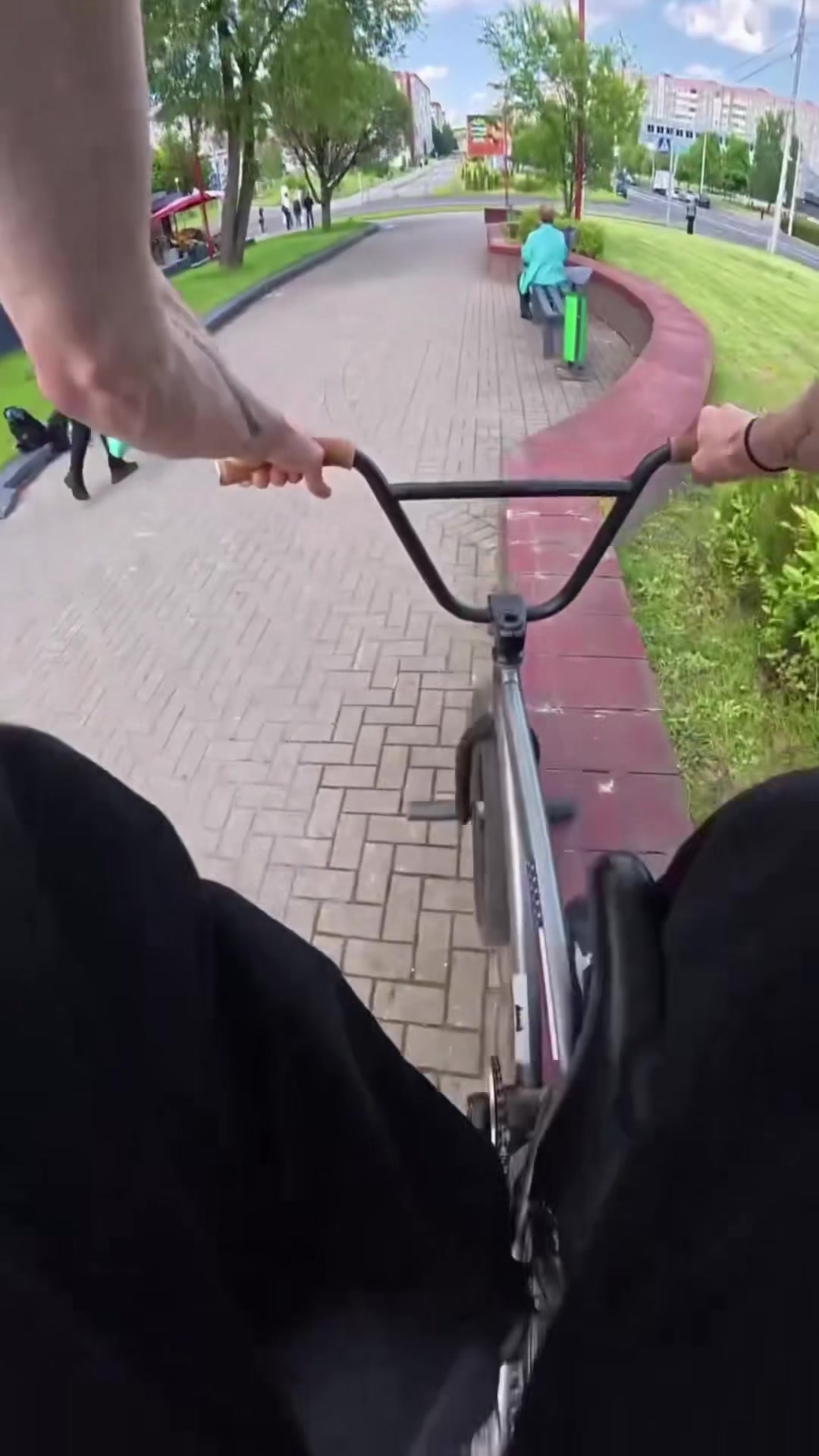 @BMX