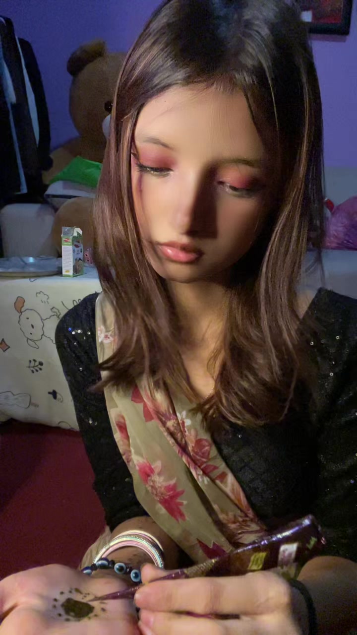 @mya