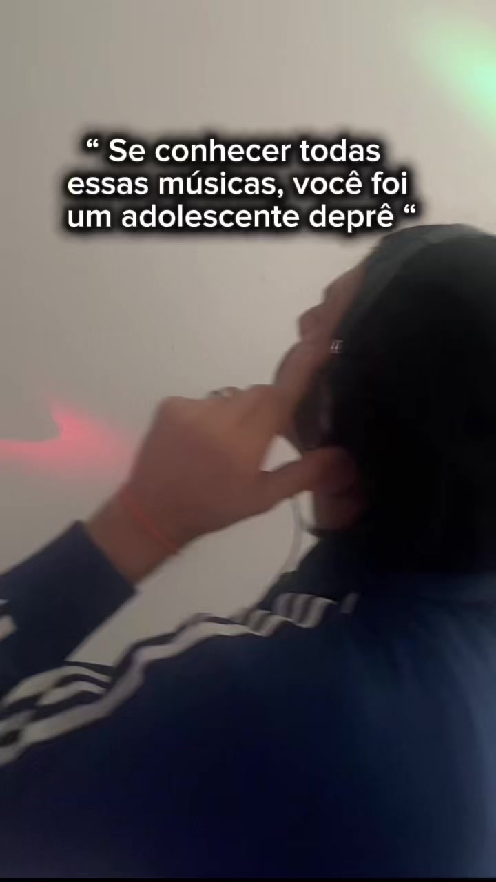 @J U L I O.B E CH E L L I
