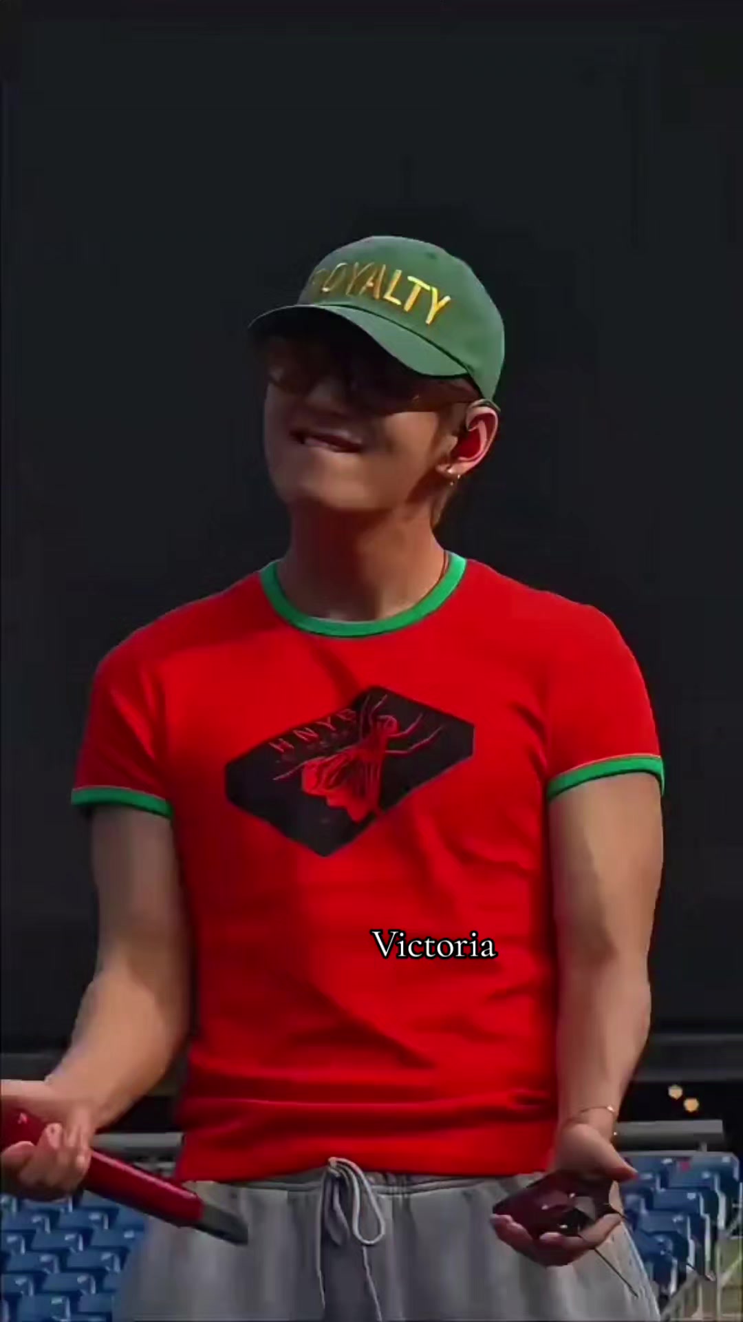 @Victoria