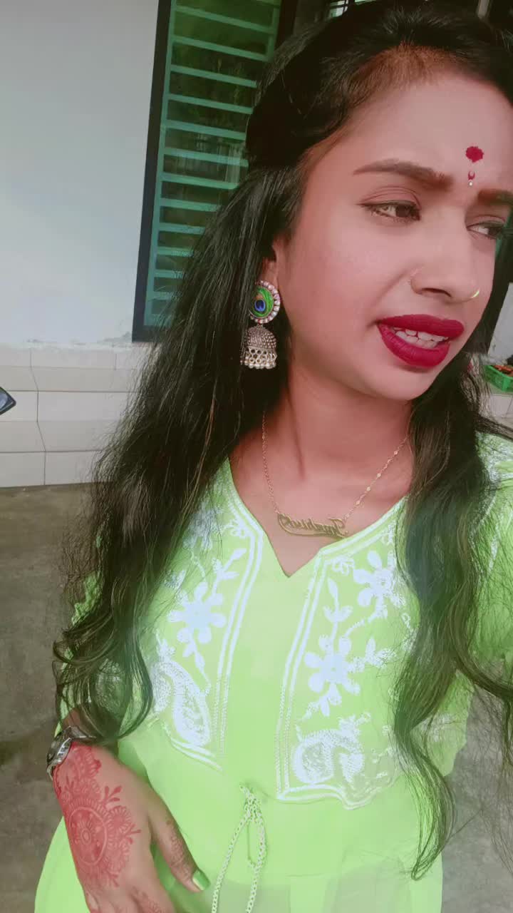 @💚 ஷாலினி🫅✨