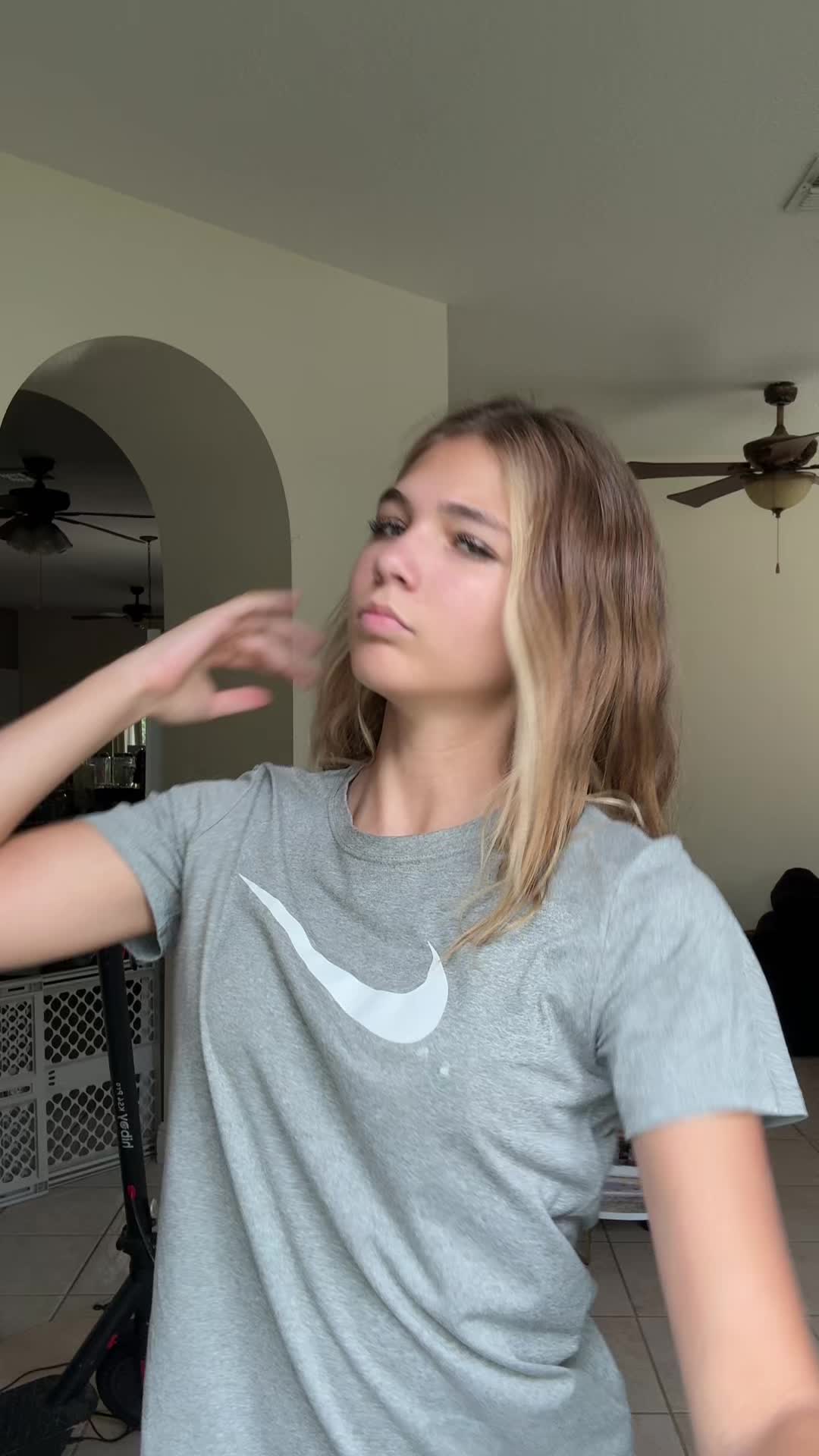 @๐๐