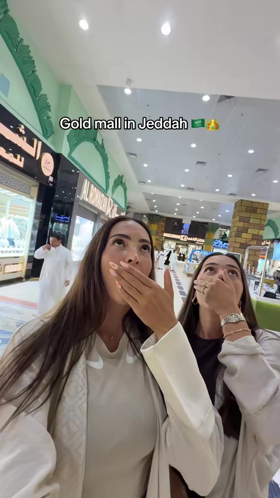 @Alex | أليكس