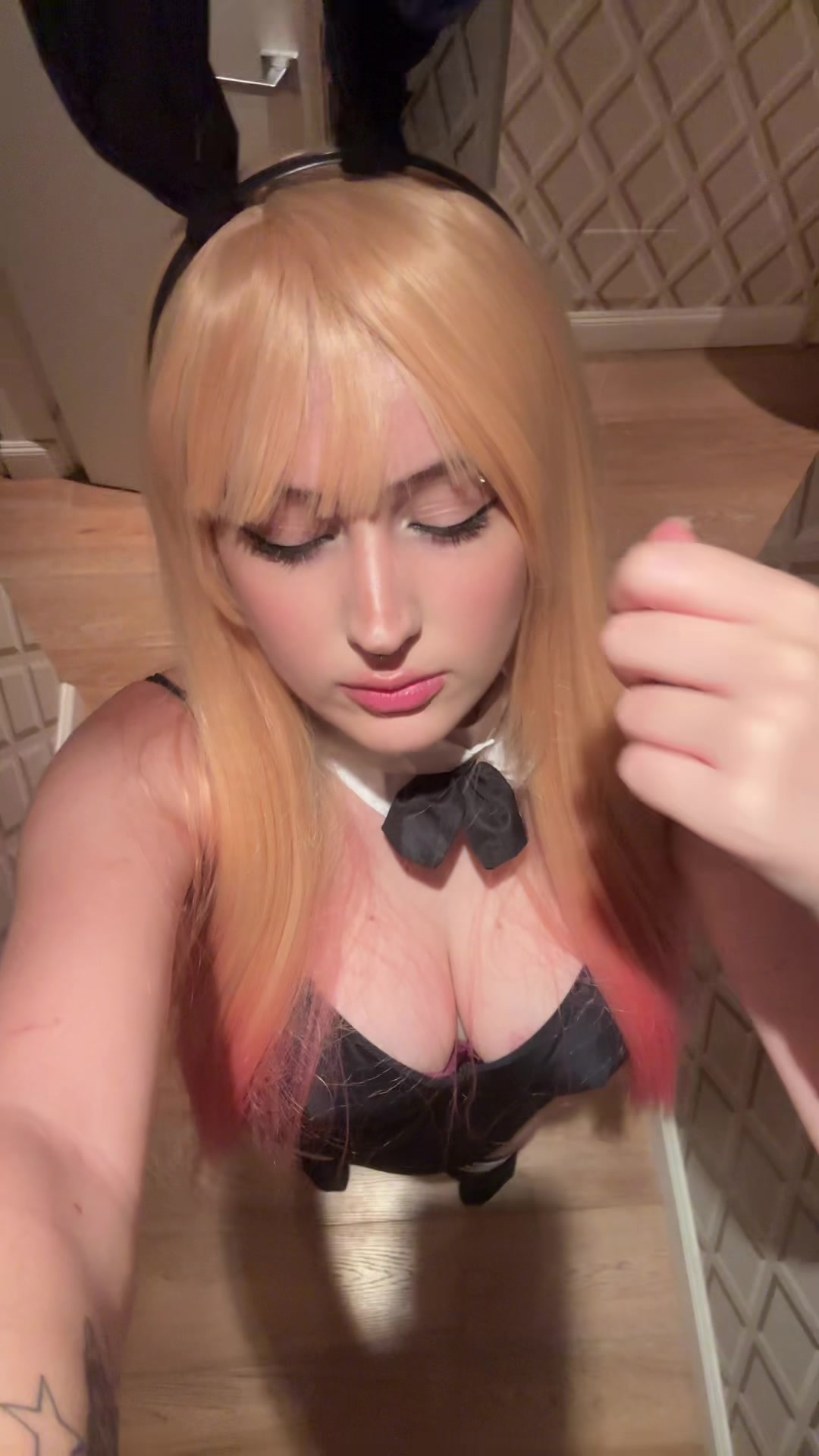@77coss