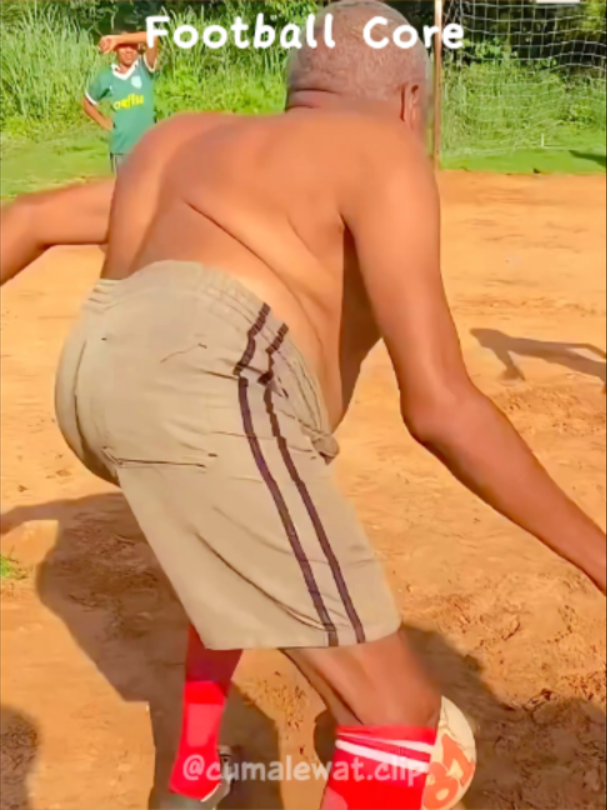 @Cuma Lewat • Random Clip