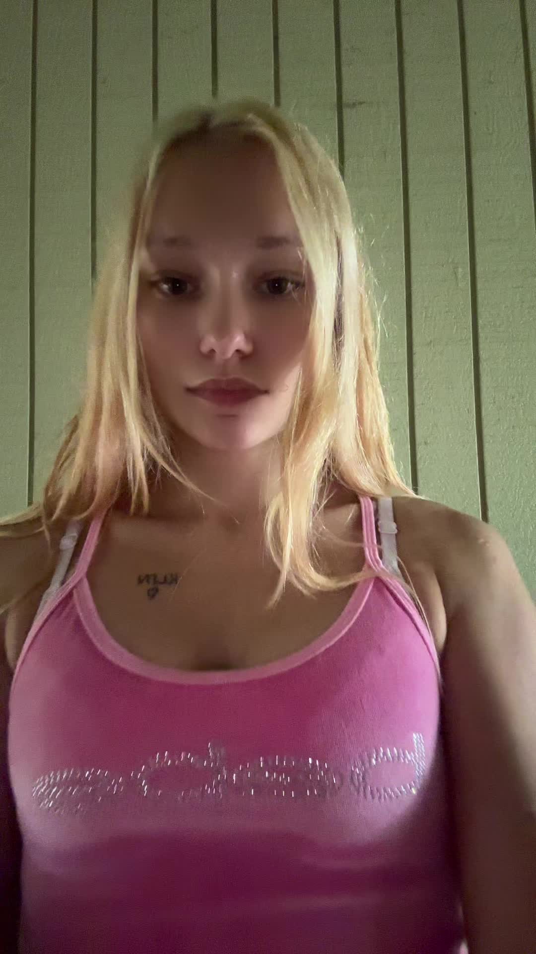 @Harley_Quinn