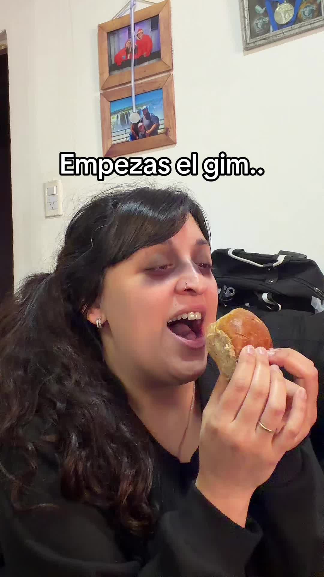 @PaulaSantoro🥏