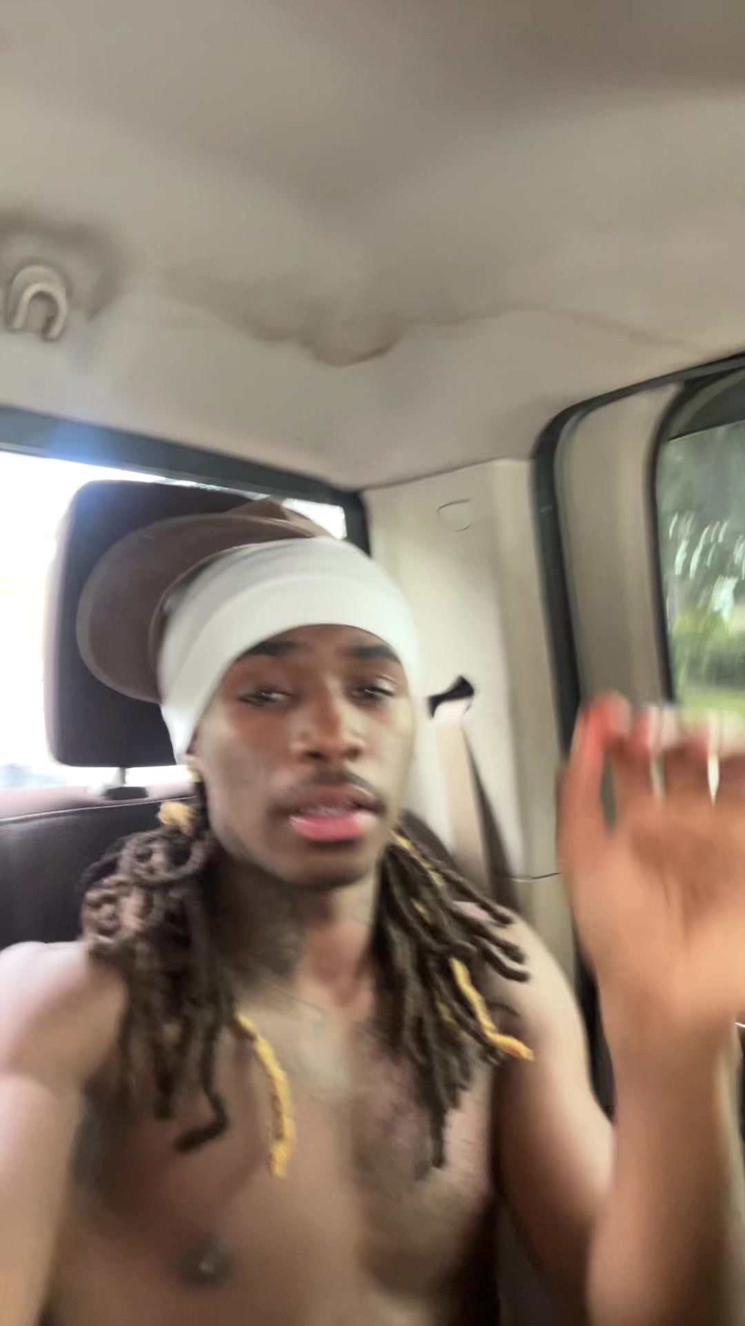 @zy
