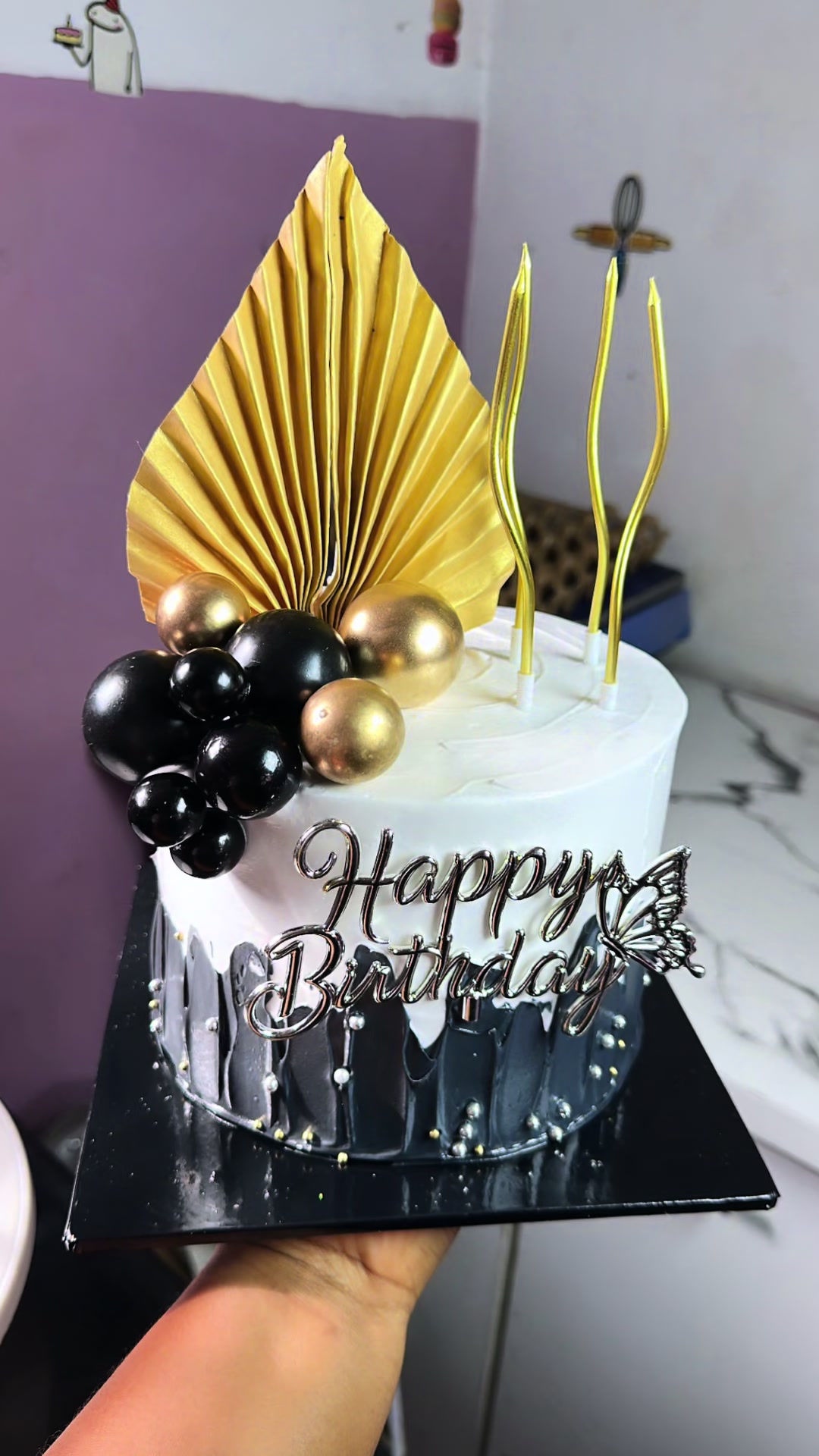 @Tohruks cakes of Ibadan