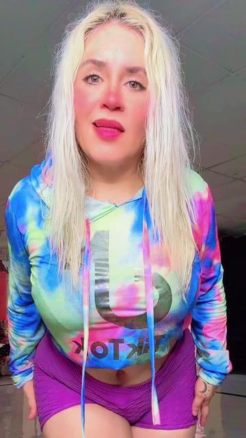 @Kika Faylin Dancer